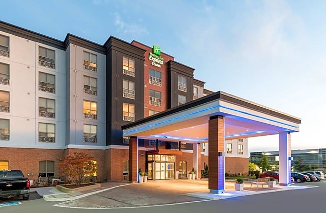 Holiday Inn Express Hotel Milton Ihg 
