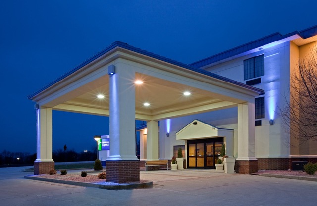 Holiday Inn Express Washington Ihg Hotel 