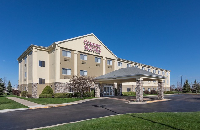 Comfort Saginaw 