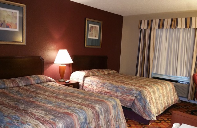 Executive Inn and Suites Waxahachie