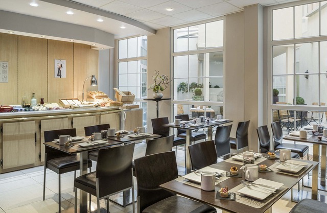 Ibis Paris Ornano Montmartre Nord 18ème